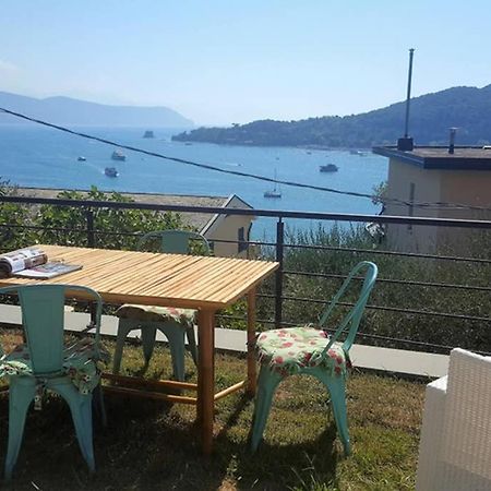 Apartamento Infinity Blue Porto Venere Exterior foto